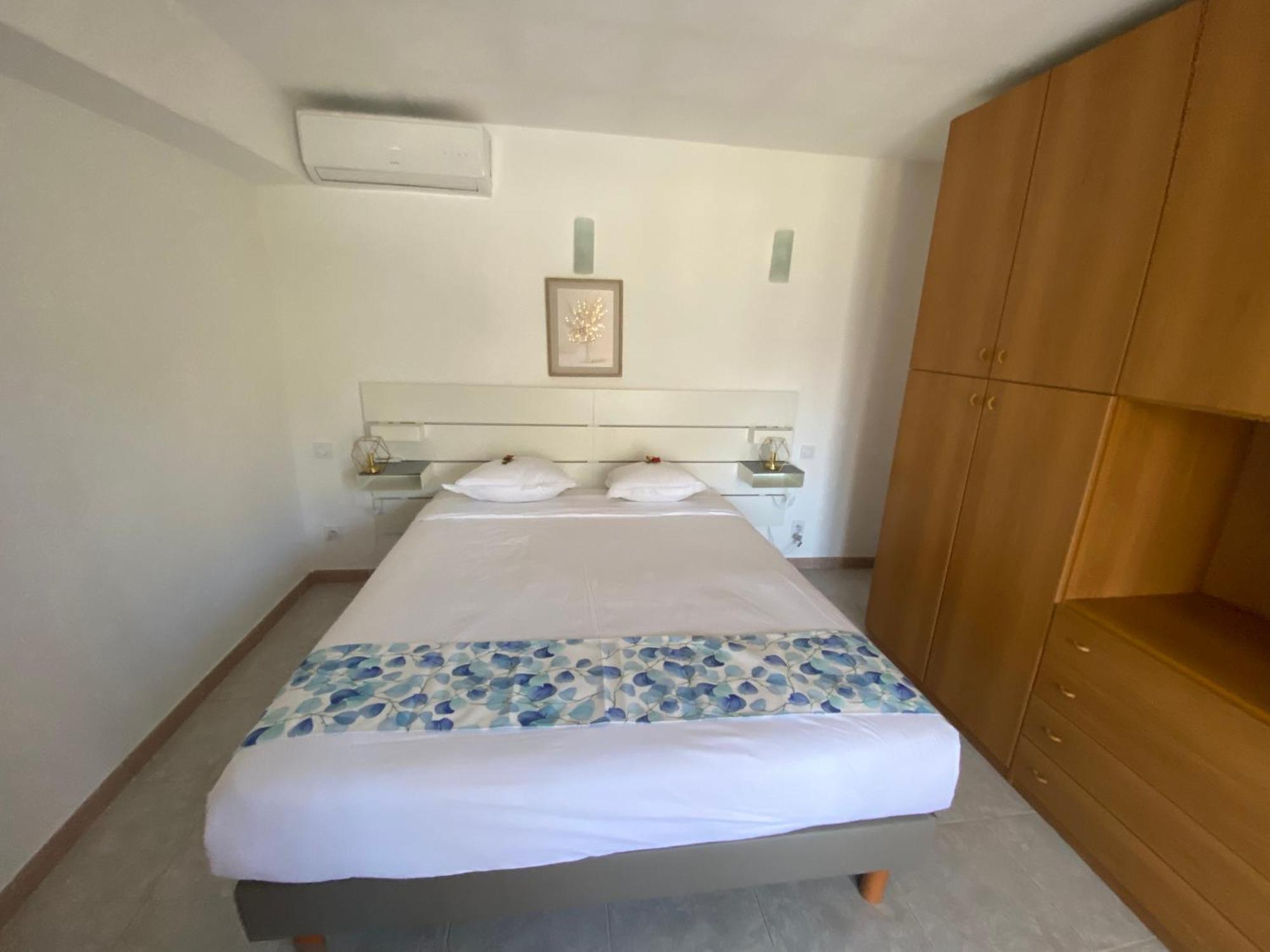 Residences Anna サンテュリ エクステリア 写真